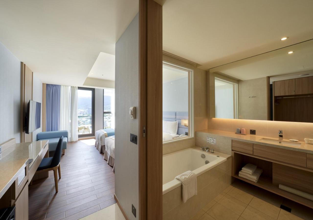 Lanyang Seaview Hotel Toucheng Luaran gambar